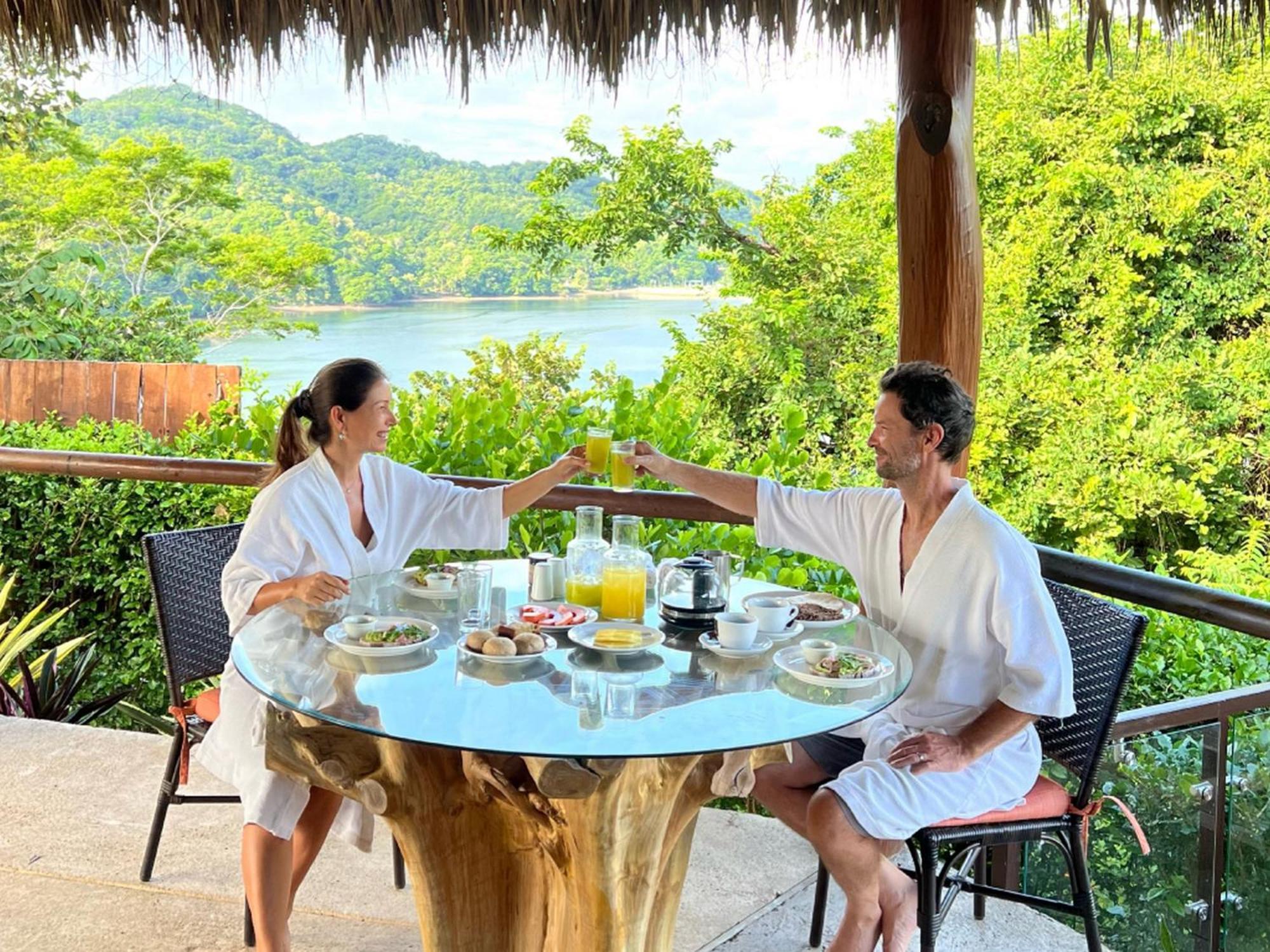Isla Chiquita Glamping Hotel パケラ エクステリア 写真