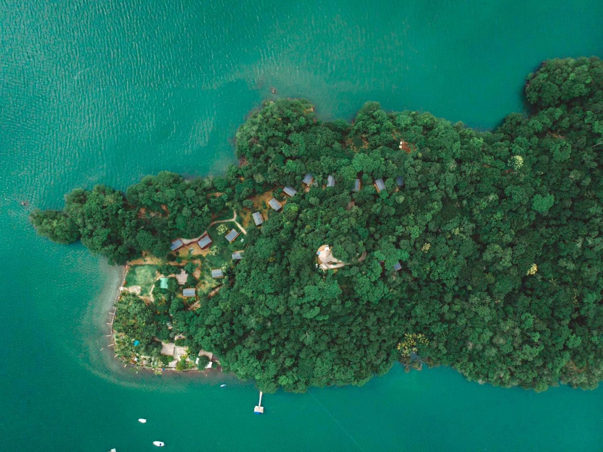 Isla Chiquita Glamping Hotel パケラ エクステリア 写真